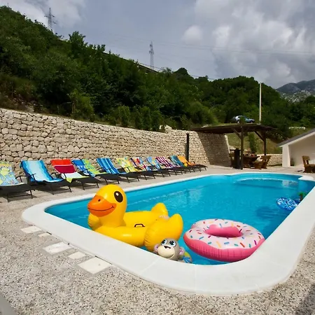 Sea View With Heated Pool Near Split Villa Klis