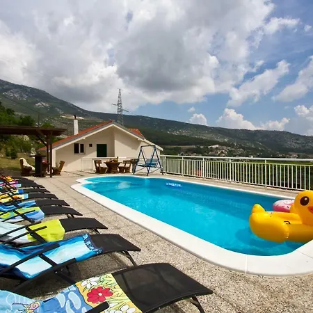 Villa Sea View With Heated Pool Near Split Klis
