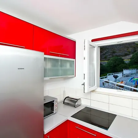 Sea View With Heated Pool Near Split Villa Klis