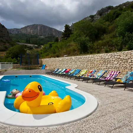Vila Sea View With Heated Pool Near Split